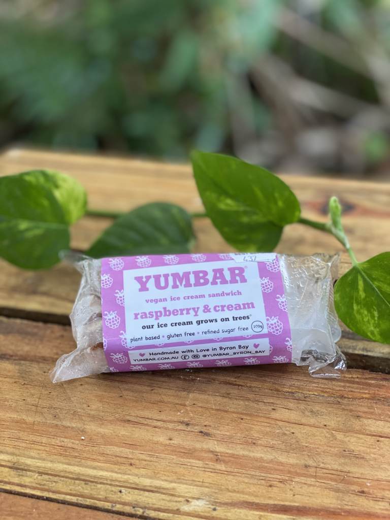 Yumbar Raspberry & Cream 100g