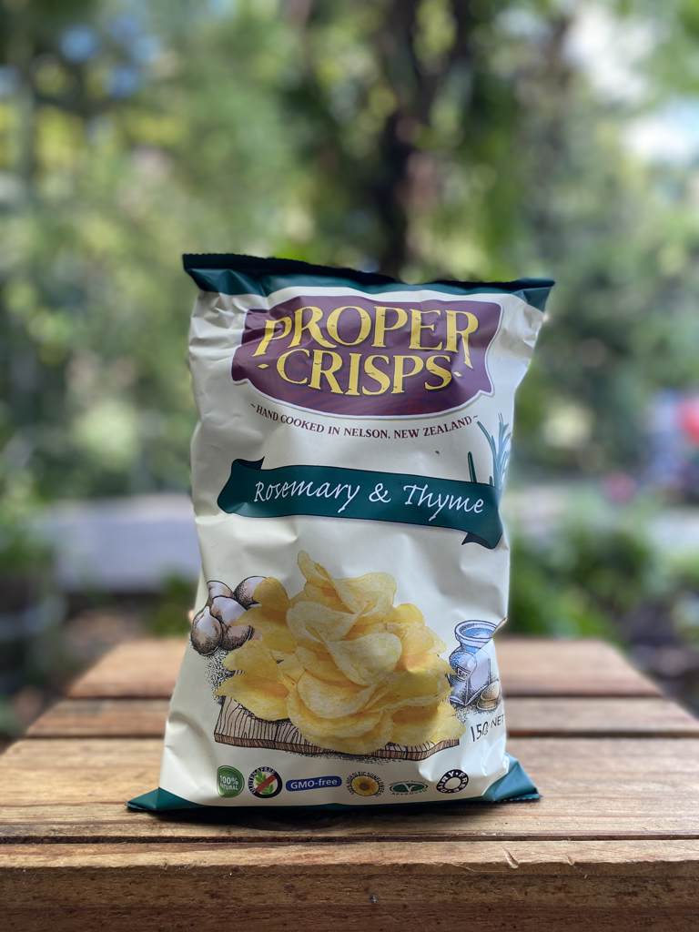 Proper Crisp Rosemary & Thyme 150g